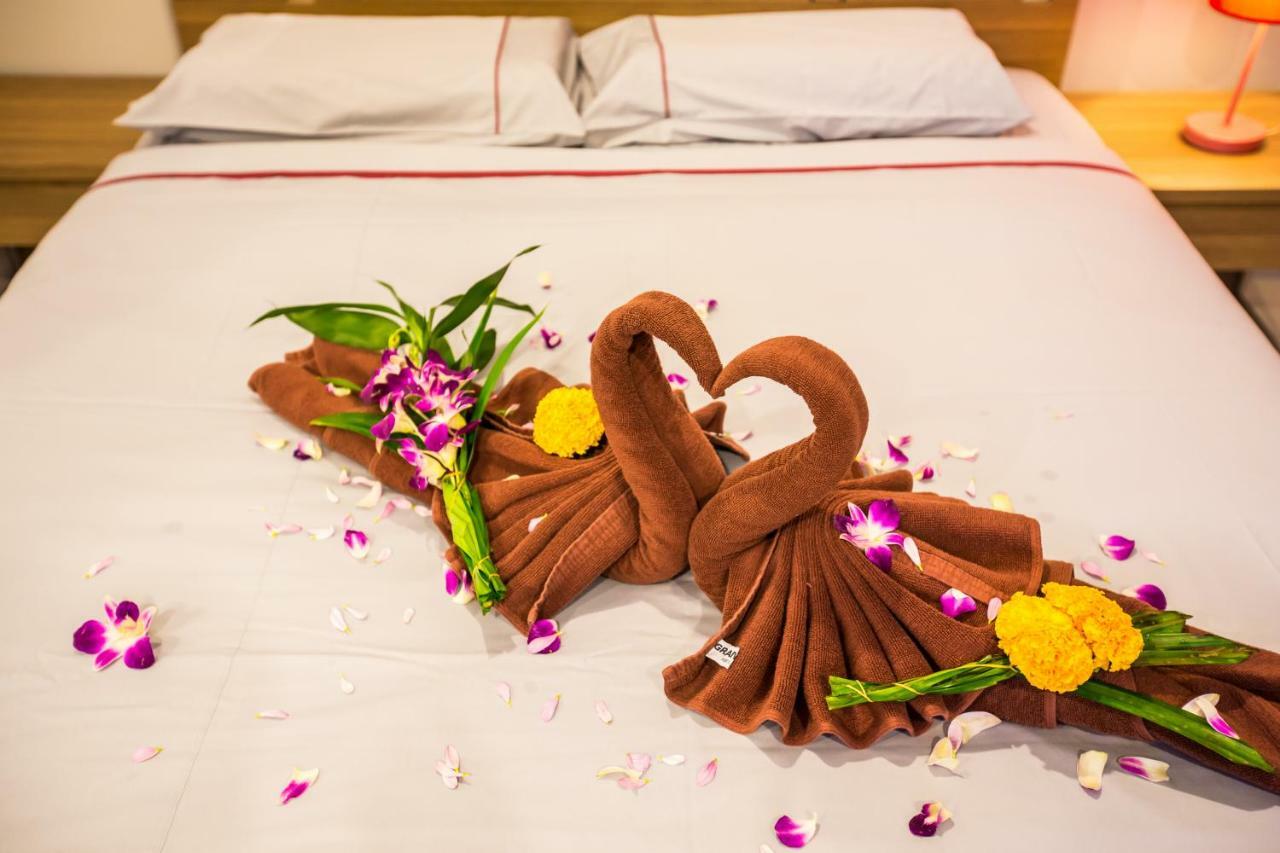 Oscar Boutique Hotel Patong Dış mekan fotoğraf